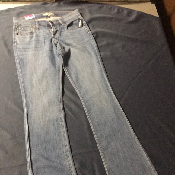 2 pairs of jeans - Picture 5 of 7